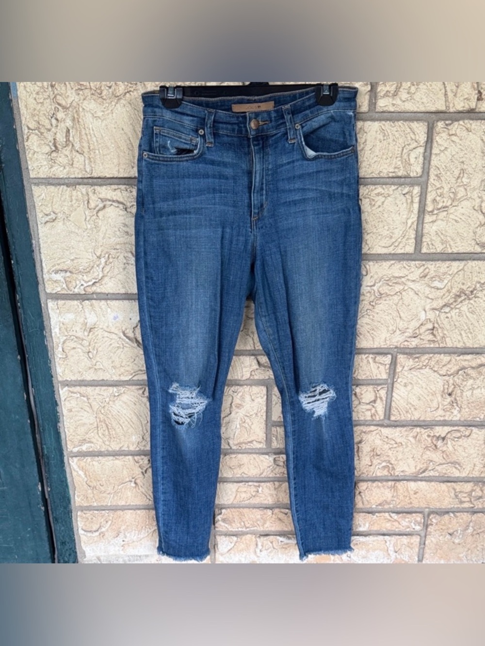 Joe's Jeans High Rises Skinny Dark Blue Distressed Size 28 Raw Hem